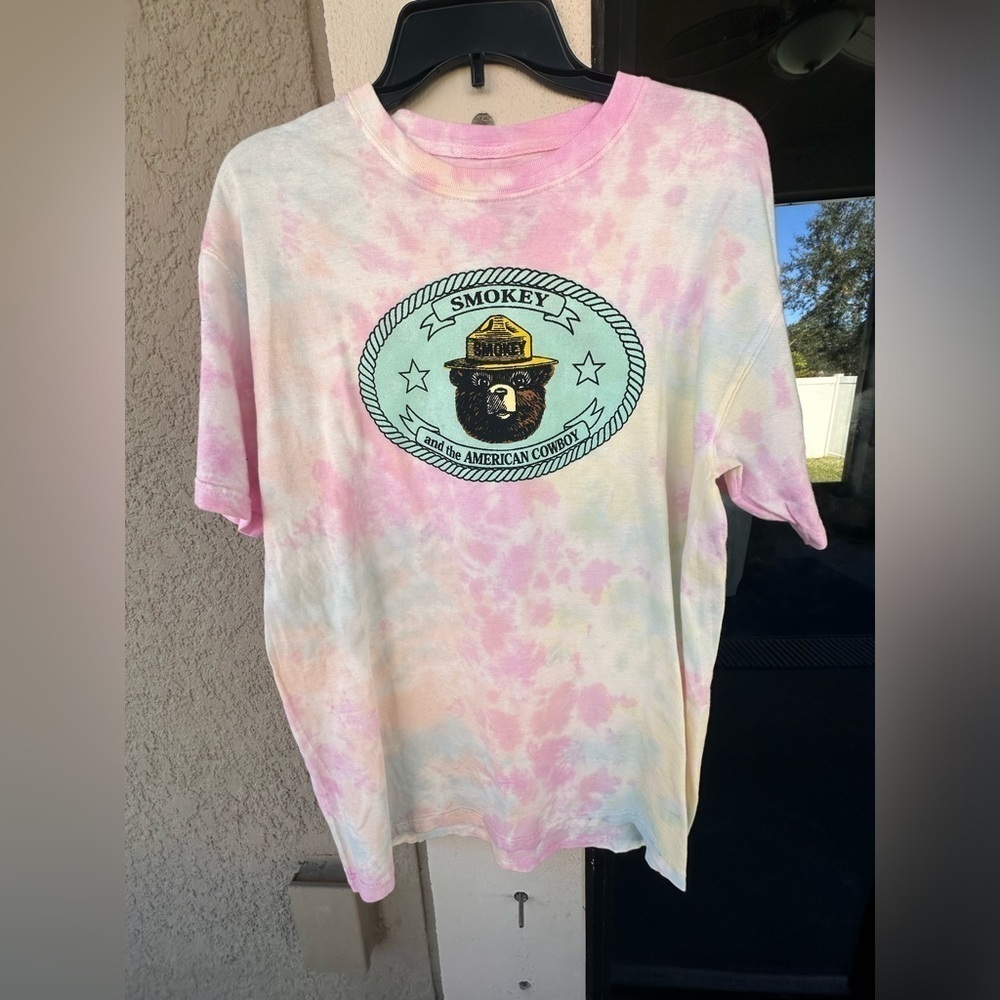 Forever 21 x Smokey the Bear Tie Dye Pastel Graphic Tee